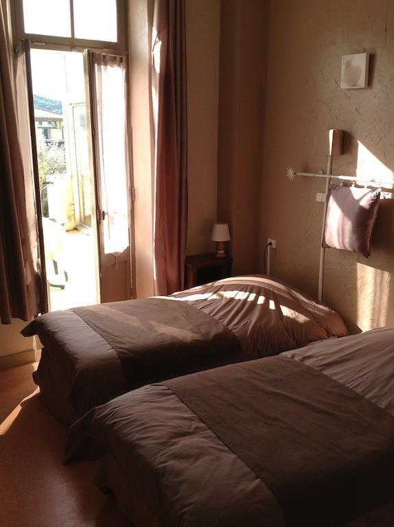 Hotel Restaurant Les Oliviers Nyons Værelse billede
